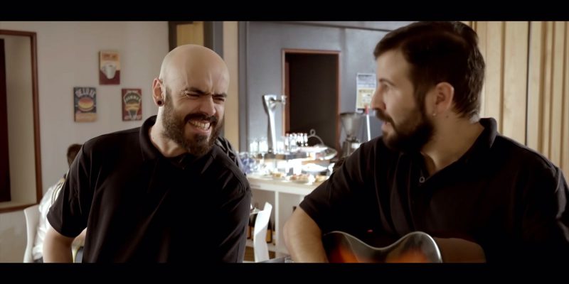 Monoulious DOP dentro de Superpunky Musical