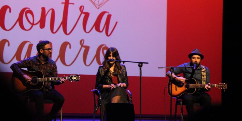 Xabier Vizcaíno- Música de autor. Disco novo: Diáspora xabier vizcaíno na gala contra o cancro