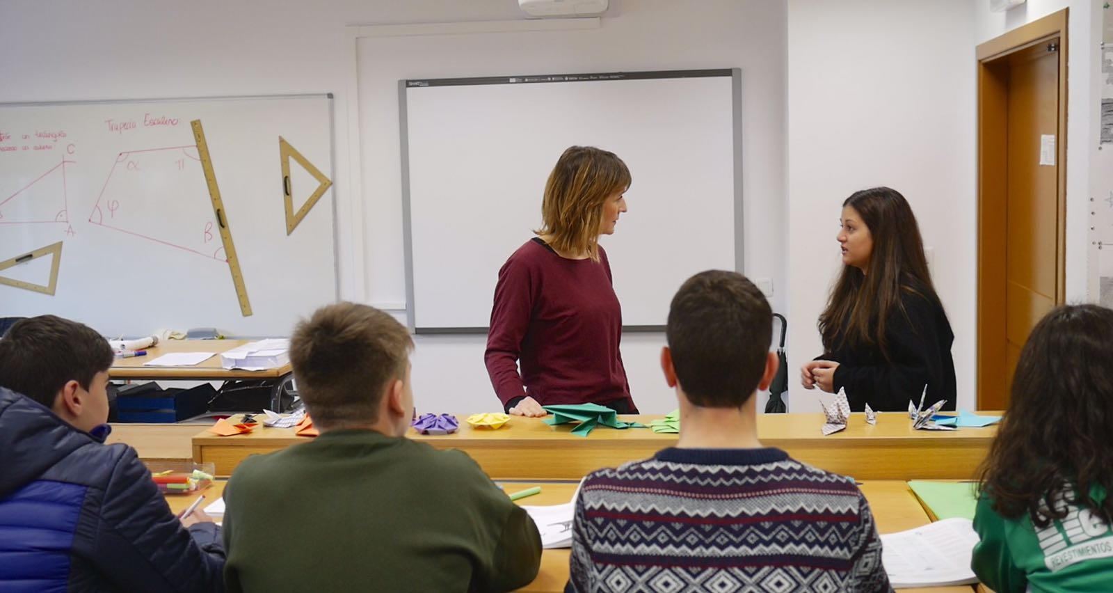 Estrea de Metamorfose no instituto e pase de Lobos sucios en Terra do Xallas