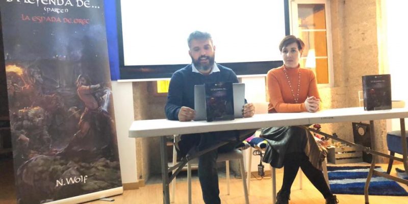 Foto1-La-Leyenda-De-Os-Mundos-De-Carlota